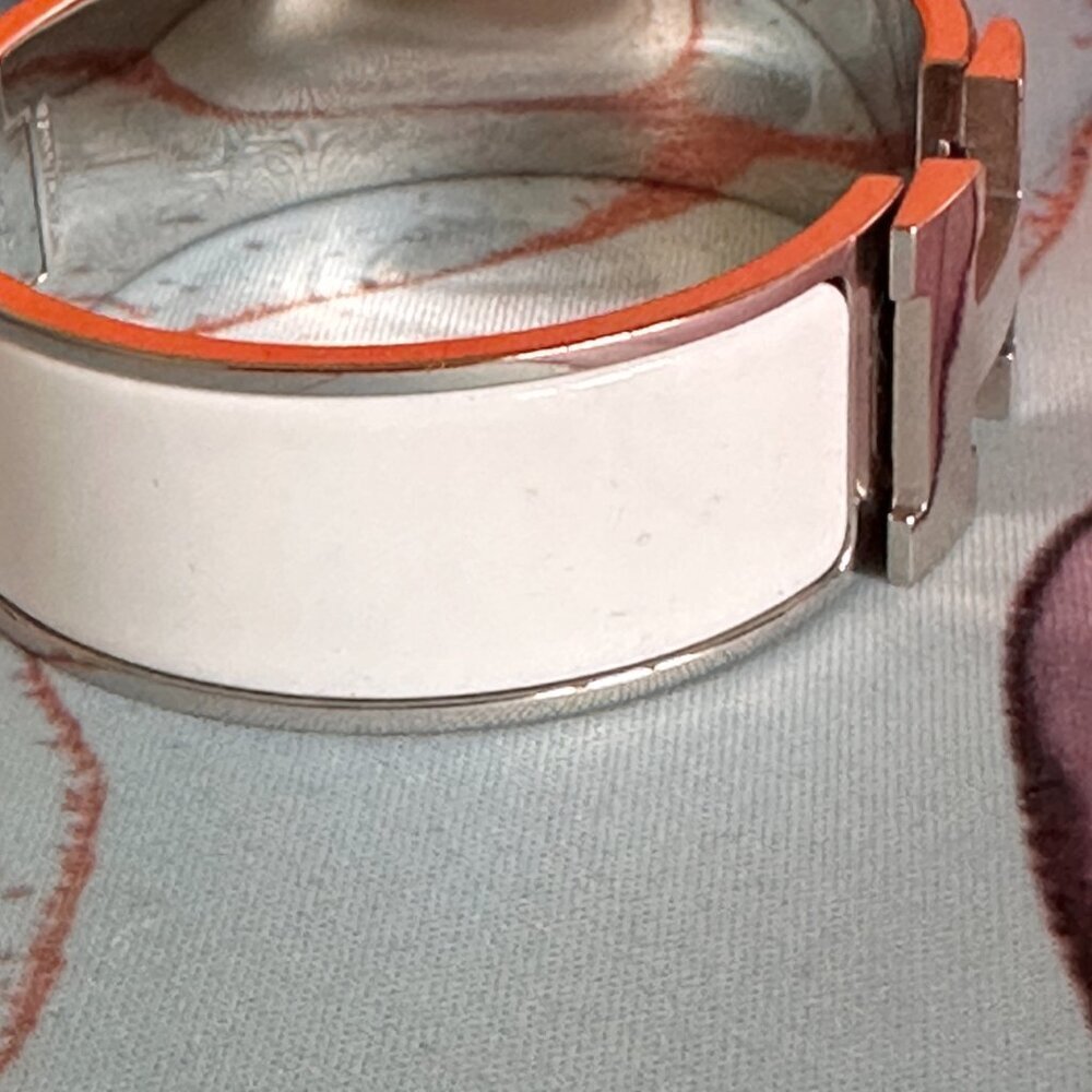 HERMES Clic Clac H bracelet White/Sliver - Picture 10 of 13